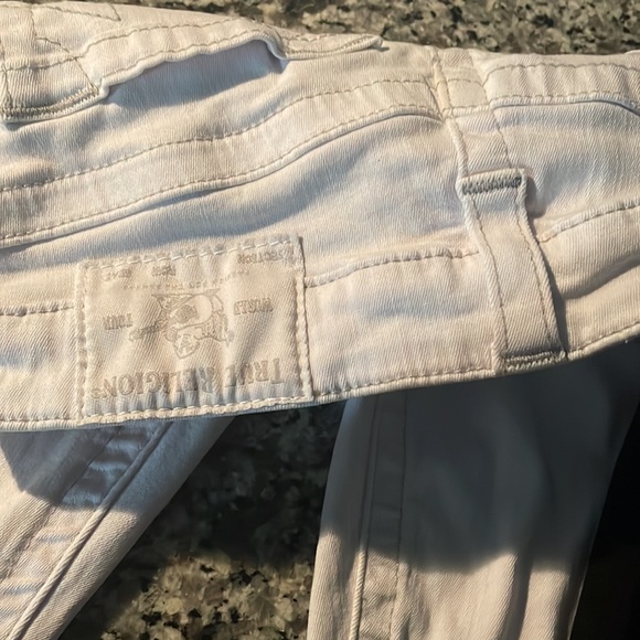 Black Halle true religion and white Stella true religion jeans - Picture 5 of 5